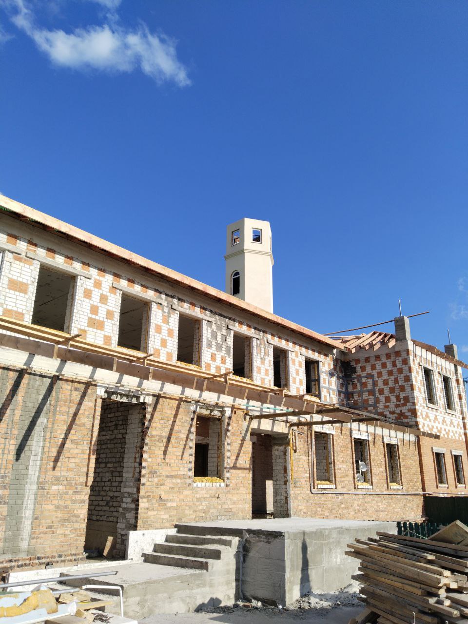 Gallery image 1