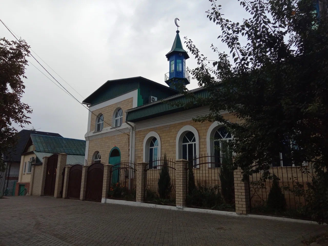 Gallery image